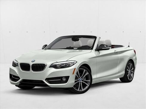 Used 2017 BMW 230i Convertible RWD image 1