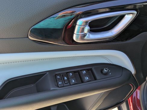 New 2026 Jeep Compass Limited AWD/4WD image 12