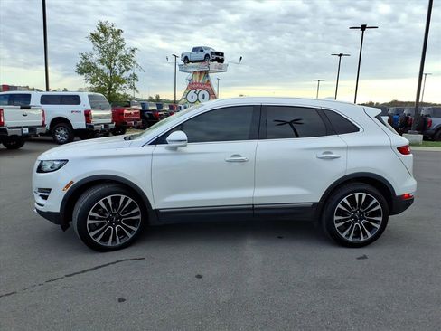 Used 2019 Lincoln MKC Reserve image 6