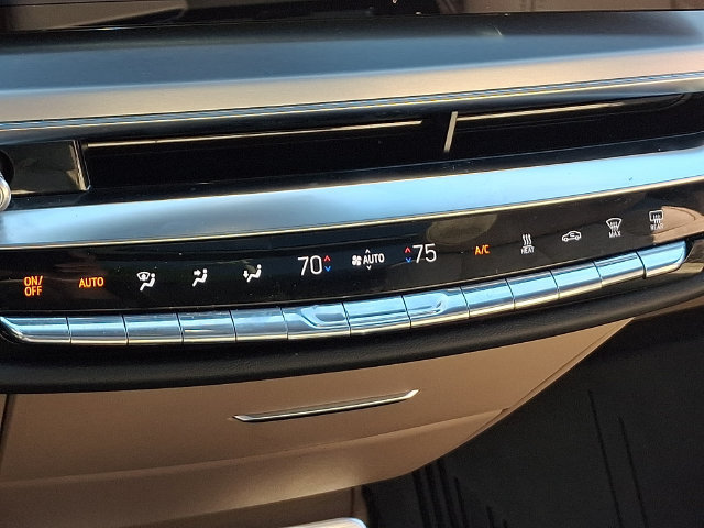 Used 2026 Cadillac Lyriq Signature Luxury w/ Nappa Leather Package AWD/4WD image 14