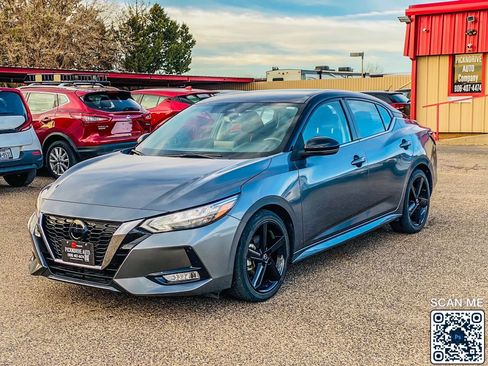 Used 2022 Nissan Sentra SR w/ Midnight Edition image 4