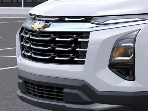 New 2026 Chevrolet Equinox LT AWD/4WD image 13