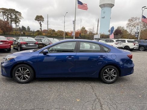 Certified 2023 Kia Forte LXS image 6