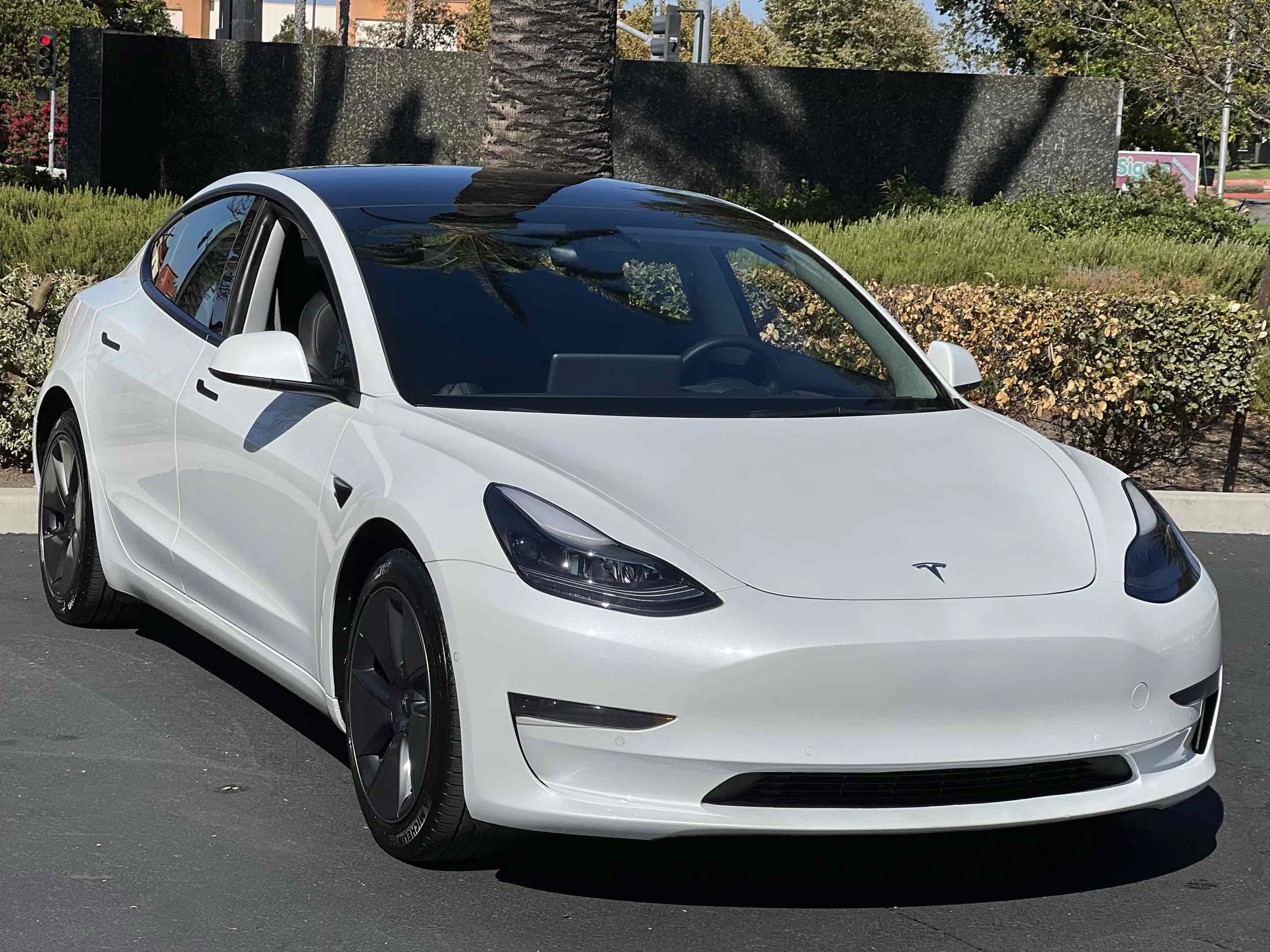 Used 2022 Tesla Model 3 RWD image 22