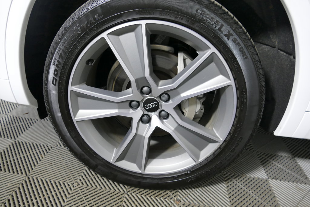 Used 2025 Audi Q5 2.0T Premium AWD/4WD image 9