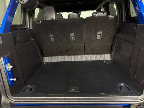 Used 2023 Ford Bronco Black Diamond AWD/4WD image 25