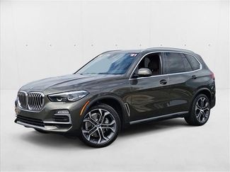 Used 2021 BMW X5 sDrive40i w/ Premium Package image 1