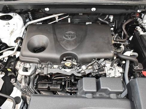 Used 2024 Toyota RAV4 Adventure AWD/4WD image 3