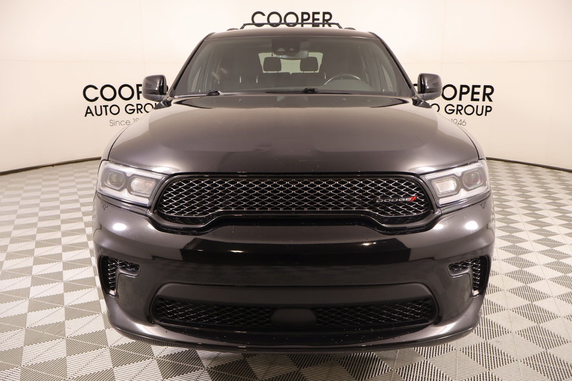 Used 2023 Dodge Durango SXT Launch Edition w/ SXT Blacktop Group AWD/4WD image 8