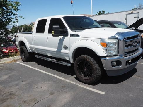 Used 2011 Ford F350 Lariat w/ Lariat Ultimate Pkg AWD/4WD image 2