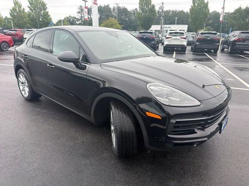 Used 2021 Porsche Cayenne Coupe AWD/4WD image 3