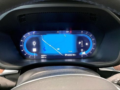 Used 2025 Volvo XC60 B5 Plus w/ Climate Package image 14
