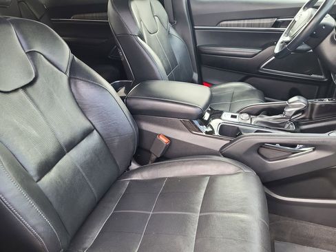 Used 2024 Kia Telluride SX image 17