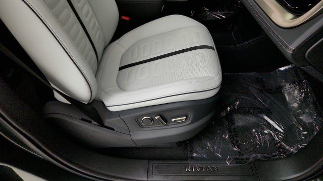 Used 2023 Rivian R1S Adventure Quad AWD/4WD image 36
