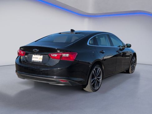 Used 2023 Chevrolet Malibu LT image 3