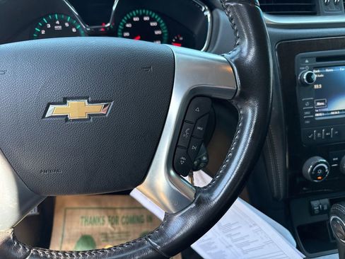 Used 2016 Chevrolet Traverse LT AWD/4WD image 23