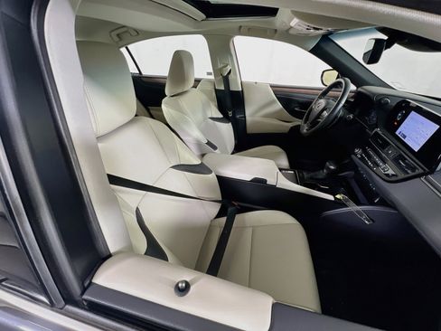 Used 2023 Lexus ES 350 w/ Premium Package FWD image 27