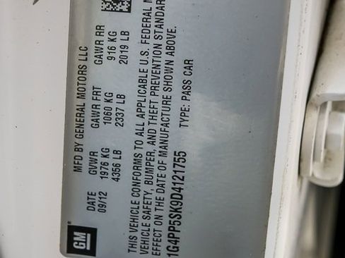 Used 2013 Buick Verano Base image 25