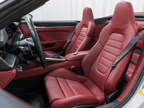 Certified 2024 Porsche 911 Turbo S image 5