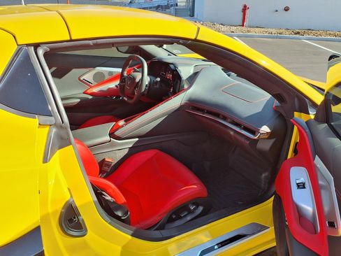 Used 2025 Chevrolet Corvette E-Ray w/ ZER Performance Package AWD/4WD image 26
