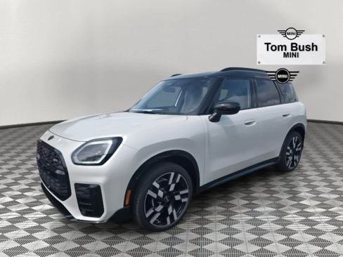 New 2026 MINI Cooper Countryman S image 2