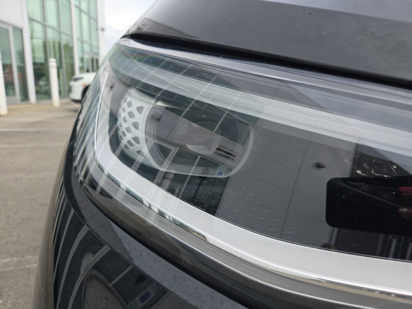 Used 2023 Volkswagen ID.4 Pro S RWD image 15