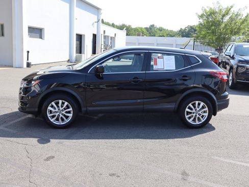 Used 2021 Nissan Rogue Sport S FWD image 7