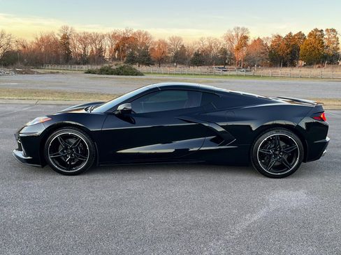 Used 2023 Chevrolet Corvette Stingray Coupe w/ 1LT image 7