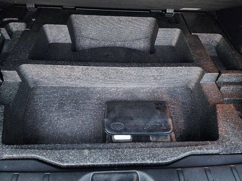 Used 2015 Subaru Forester 2.5i w/ Alloy Wheel Package image 38