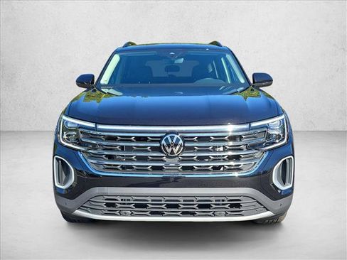 New 2026 Volkswagen Atlas SE FWD image 8
