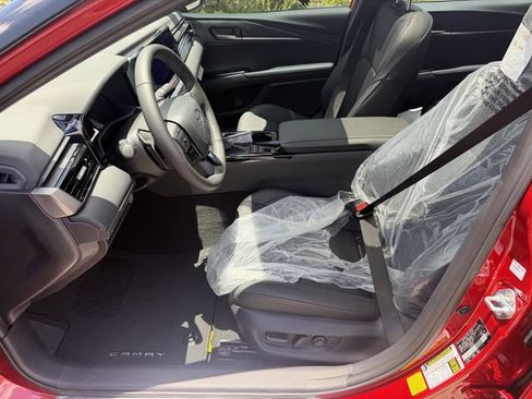 Used 2026 Toyota Camry XSE w/ Premium Package FWD image 17