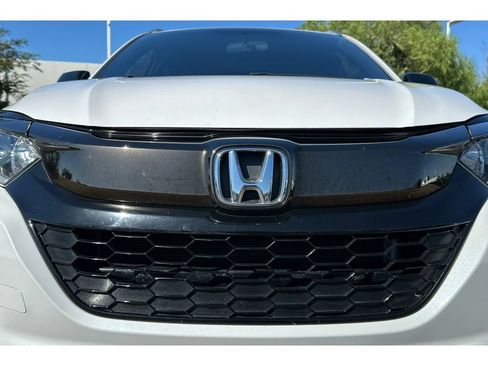 Certified 2022 Honda HR-V Sport image 46