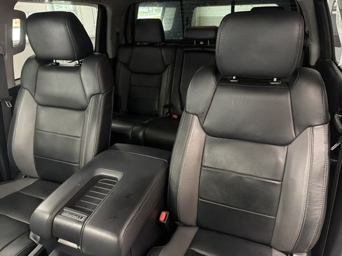Used 2018 Toyota Tundra Limited w/ Limited Premium Package AWD/4WD image 25