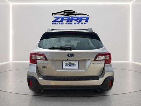 Used 2018 Subaru Outback 2.5i AWD/4WD image 6