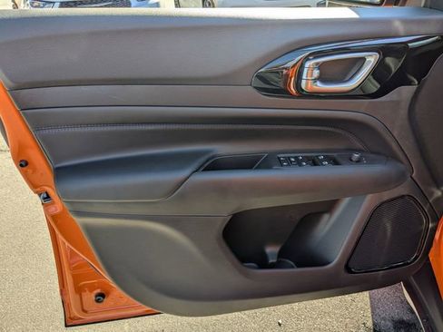 New 2026 Jeep Compass Latitude image 10