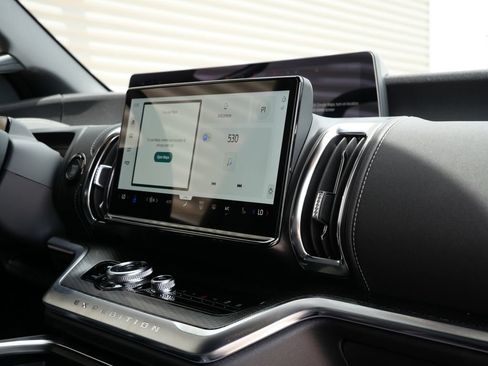 New 2027 Ford Expedition Platinum AWD/4WD image 21