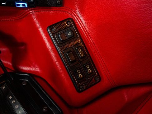 Used 2002 HUMMER H1 4-Door Wagon image 41