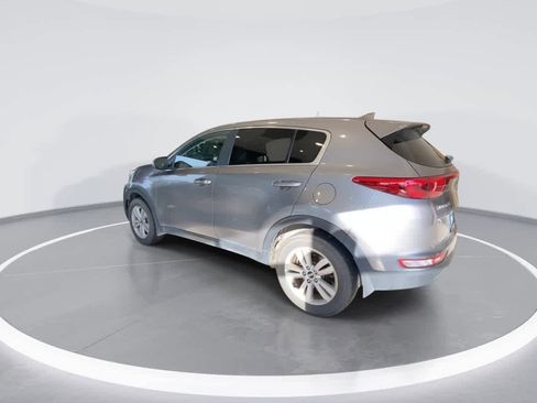 Used 2017 Kia Sportage LX AWD/4WD image 6