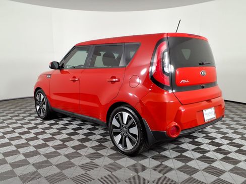 Used 2015 Kia Soul ! w/ Sun & Sound Package FWD image 4