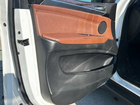 Used 2012 BMW X5 xDrive35i image 18