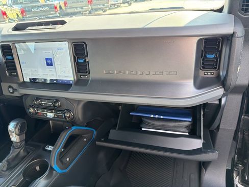 Used 2024 Ford Bronco Black Diamond AWD/4WD image 36