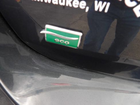 Used 2015 Chevrolet Malibu LT image 3