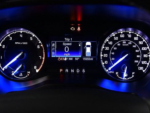 Used 2022 Ford Ranger XLT w/ Equipment Group 302A High image 17