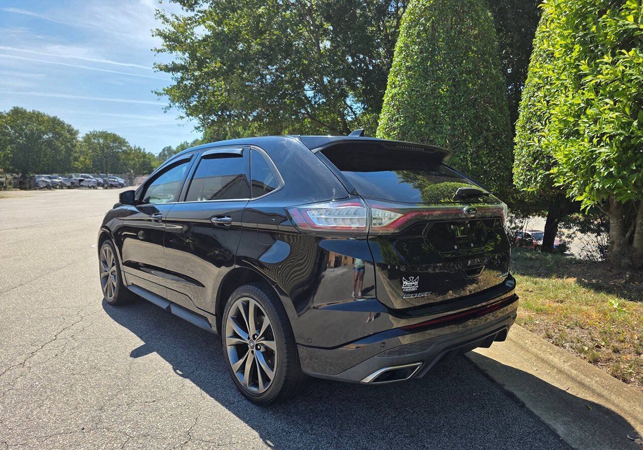 Used 2018 Ford Edge Sport w/ Equipment Group 401A AWD/4WD image 3