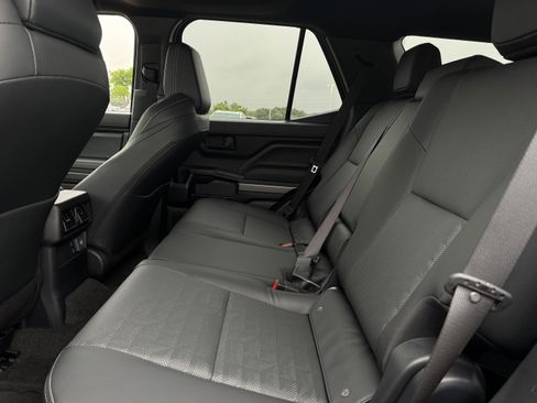 New 2026 Toyota 4Runner TRD Off-Road Premium AWD/4WD image 28