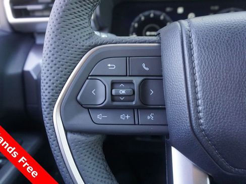 New 2026 Toyota Tacoma TRD Off-Road AWD/4WD image 4