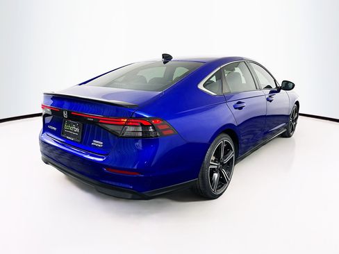 Used 2023 Honda Accord Sport image 9