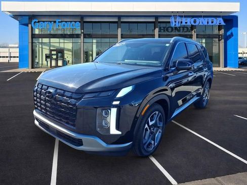 Used 2025 Hyundai Palisade Limited image 4