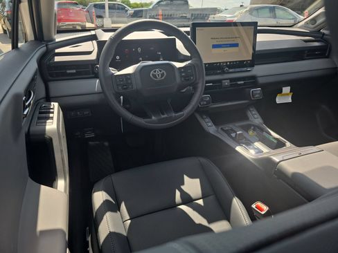 New 2026 Toyota RAV4 Limited AWD/4WD image 12