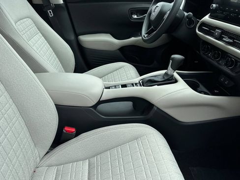 New 2026 Honda HR-V LX image 13